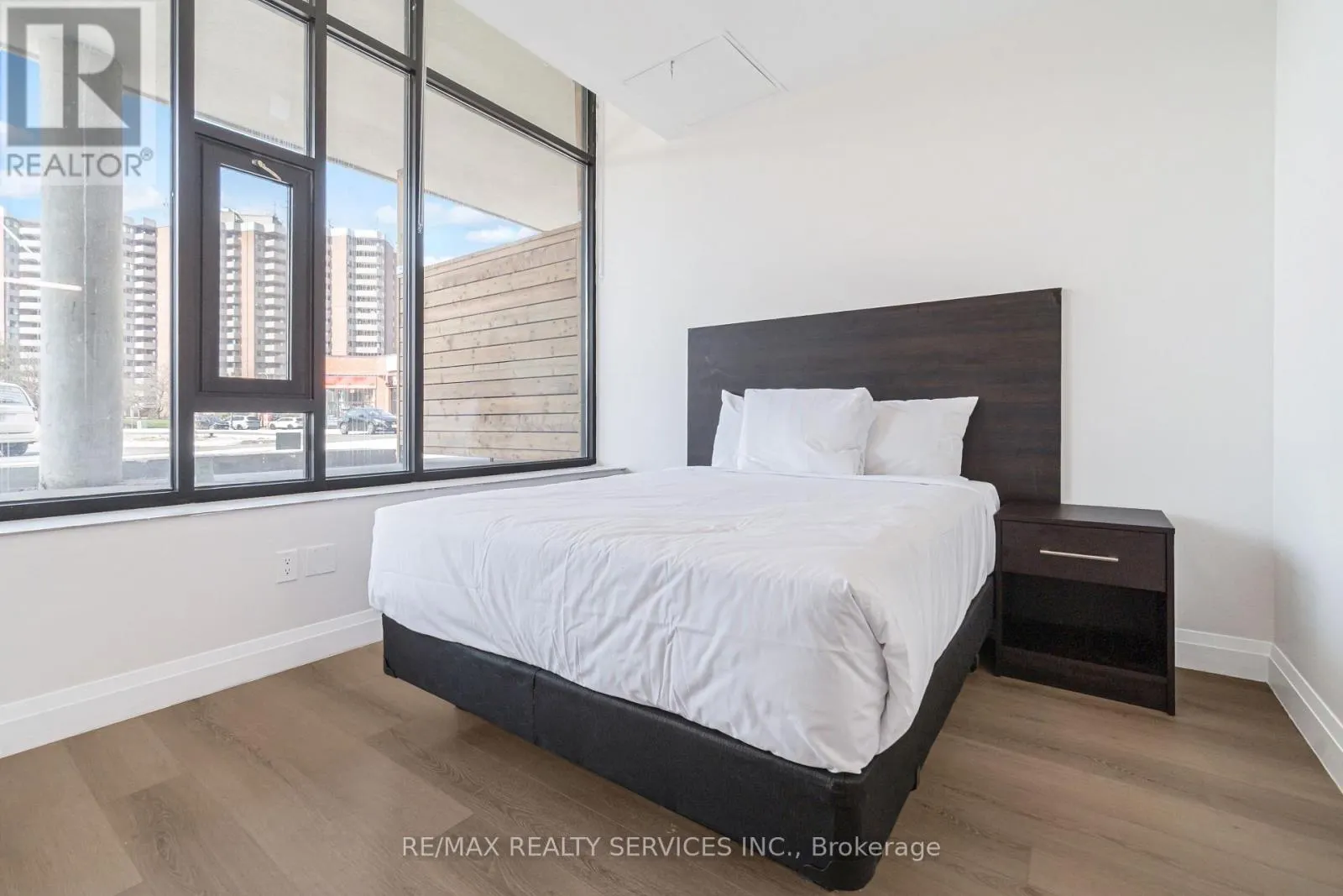 #3 - 30 DEAN PARK ROAD
