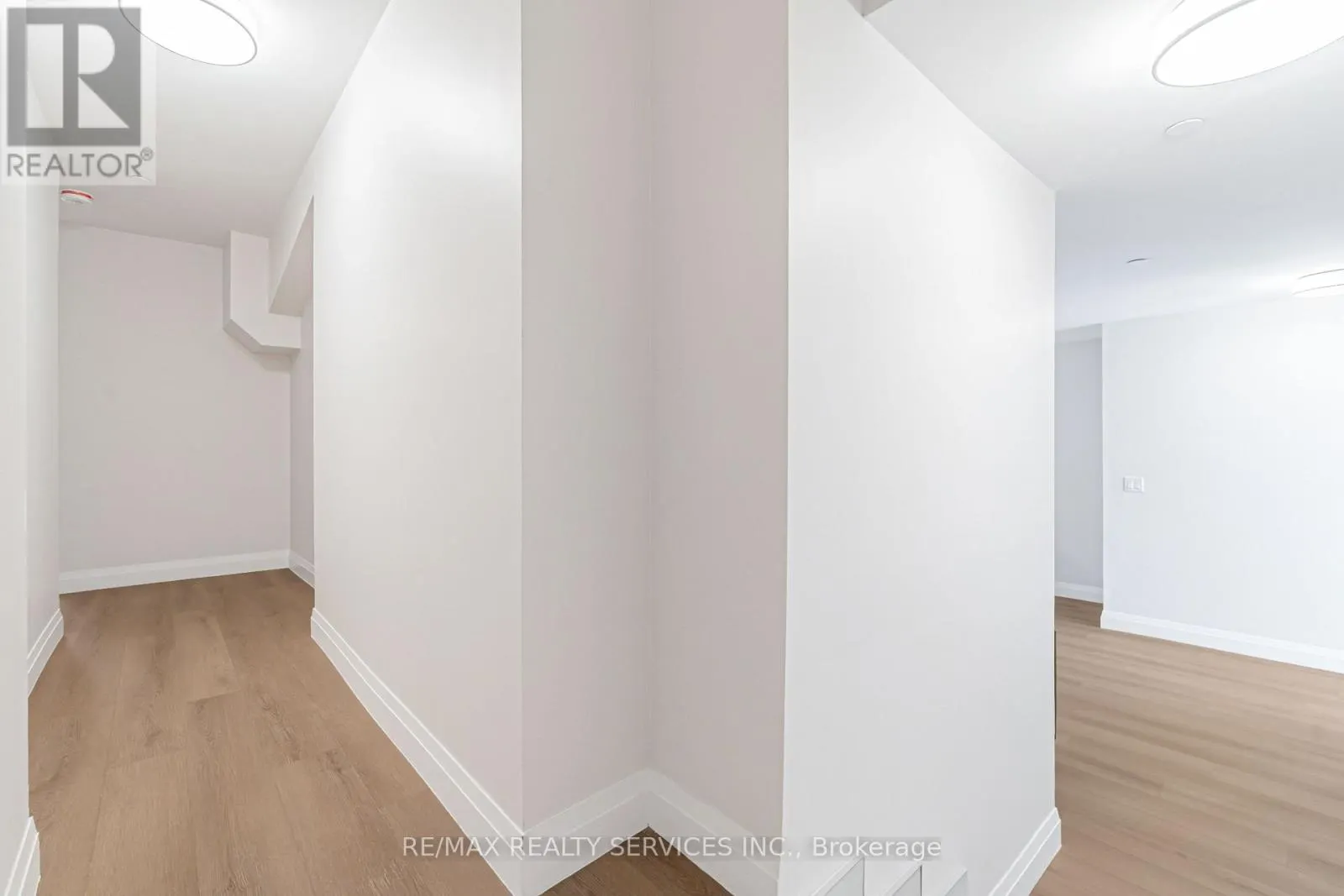 #3 - 30 DEAN PARK ROAD