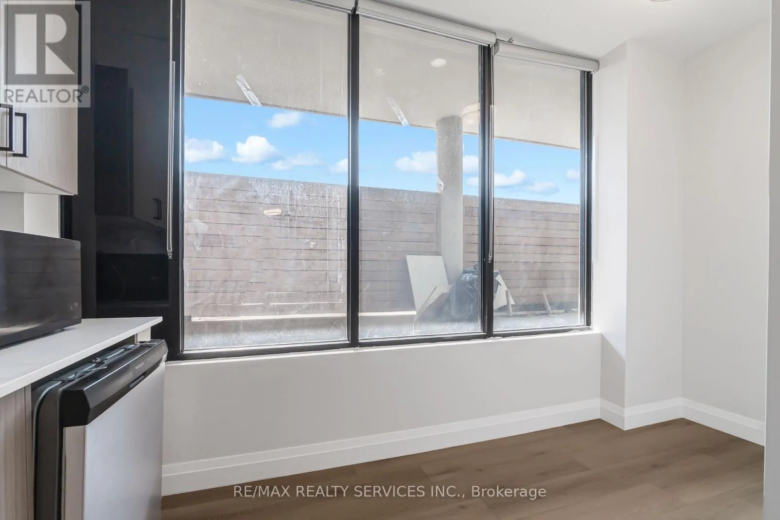 #3 - 30 DEAN PARK ROAD