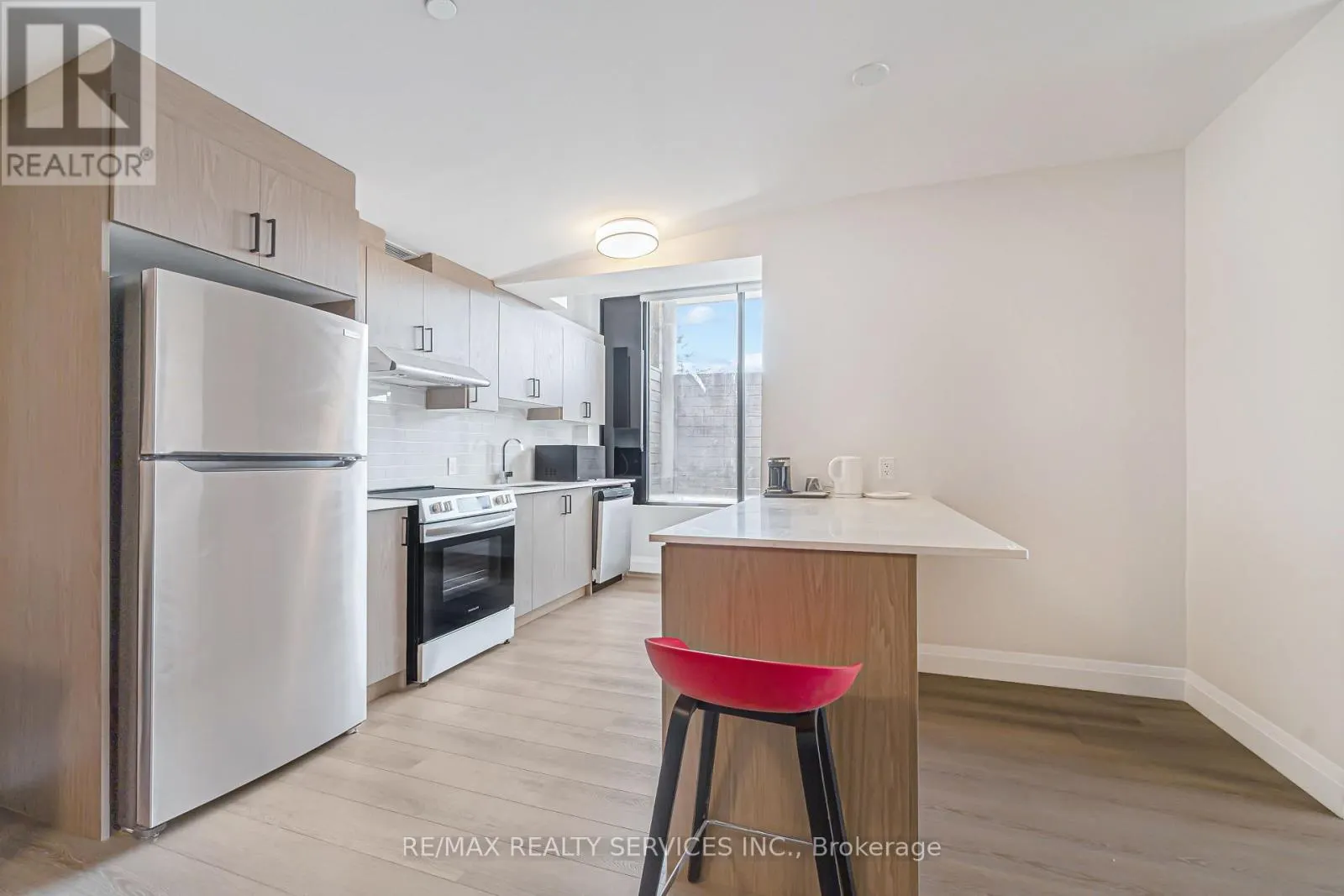 #3 - 30 DEAN PARK ROAD