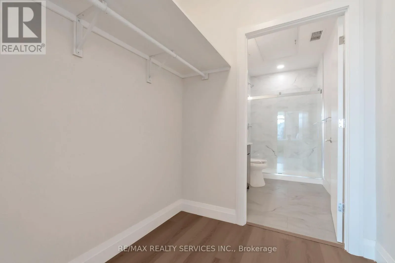 #7 - 30 DEAN PARK ROAD