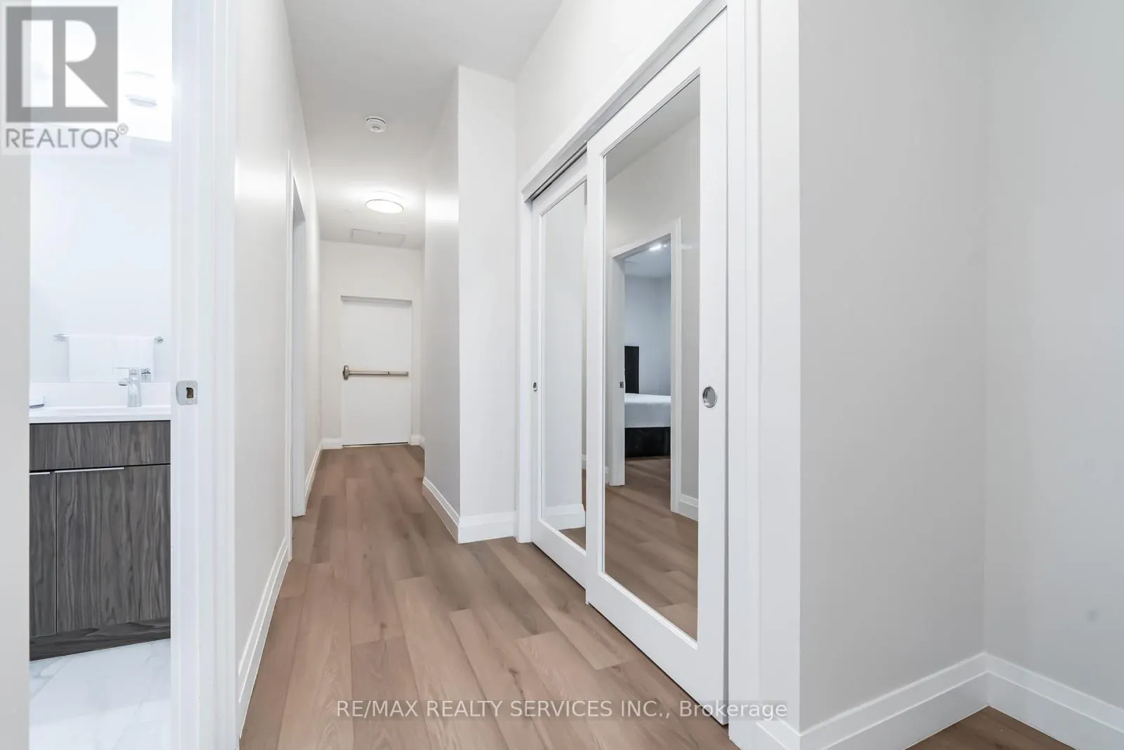 #8 - 30 DEAN PARK ROAD