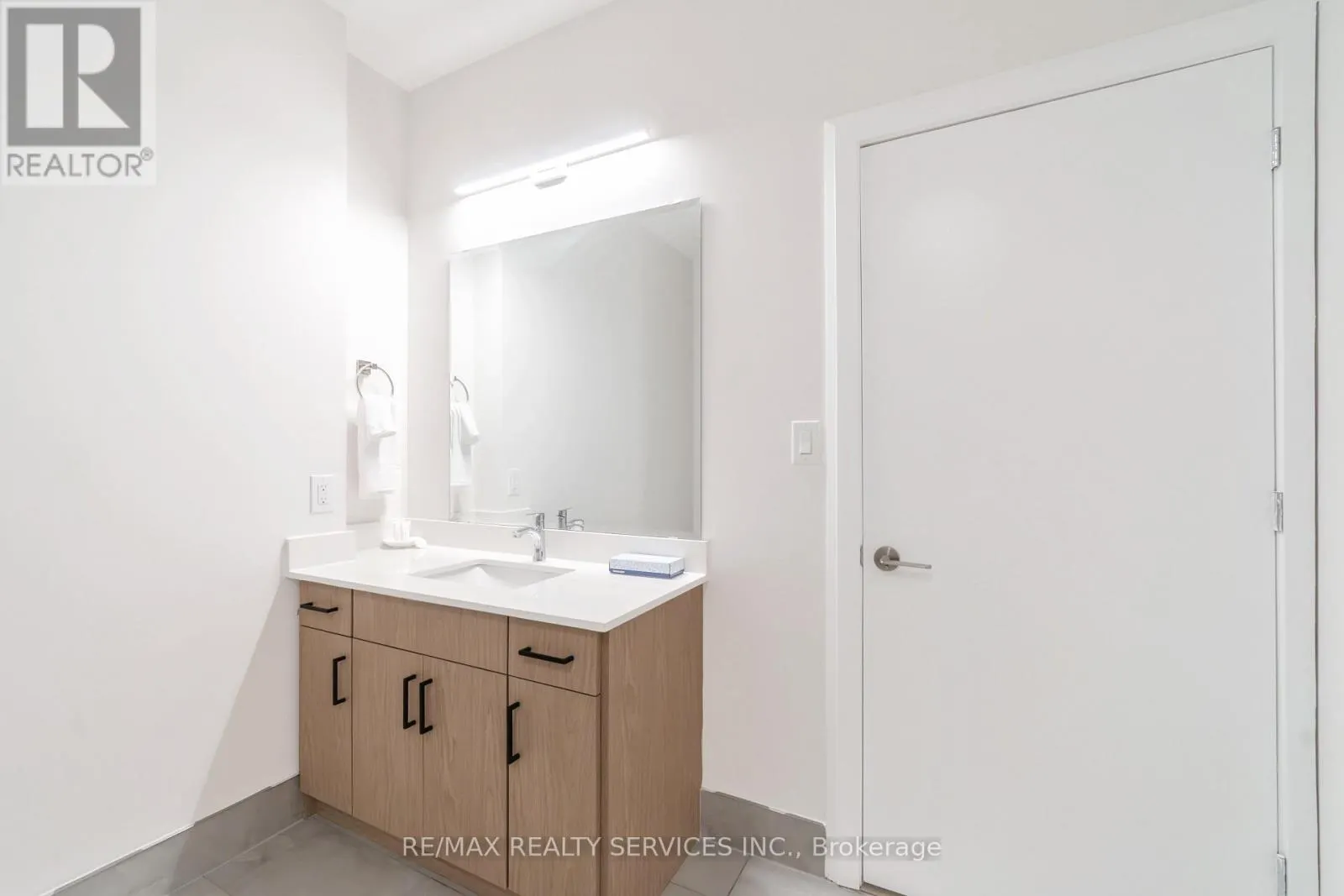 #9 - 30 DEAN PARK ROAD