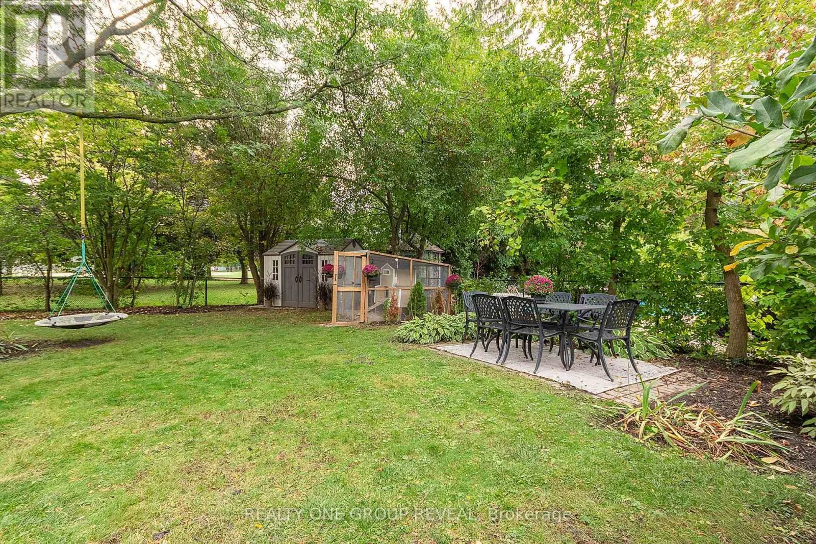 11 NETTLE'S COURT