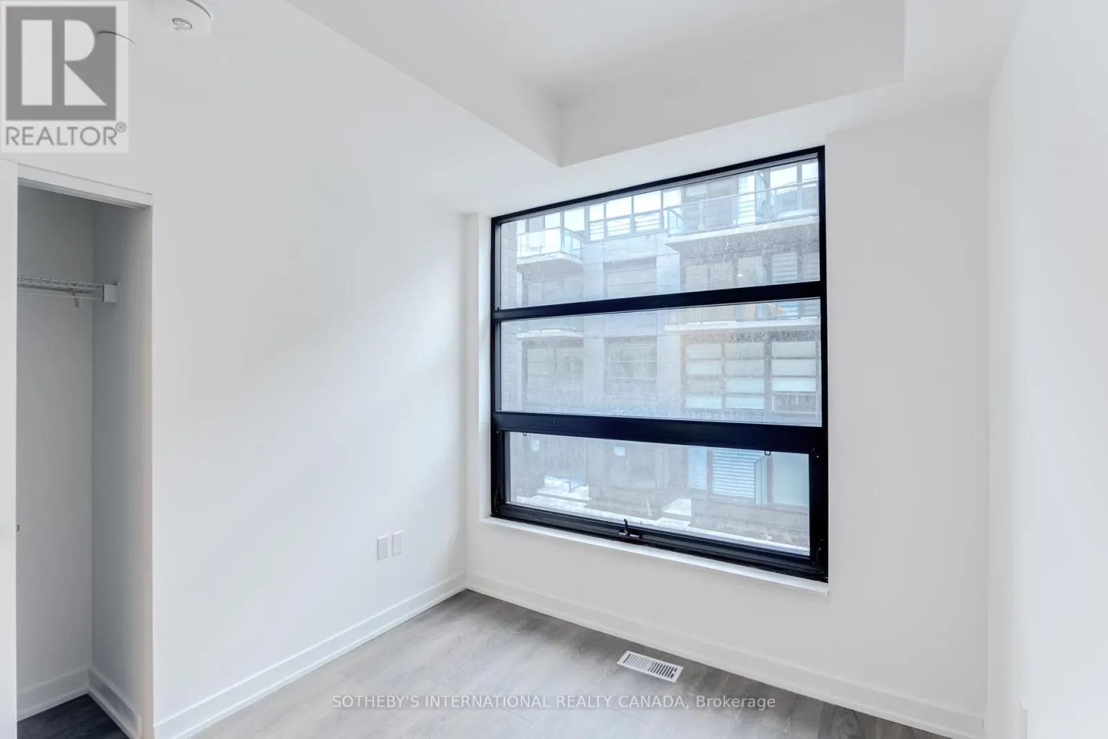 139 C - 1612 CHARLES STREET