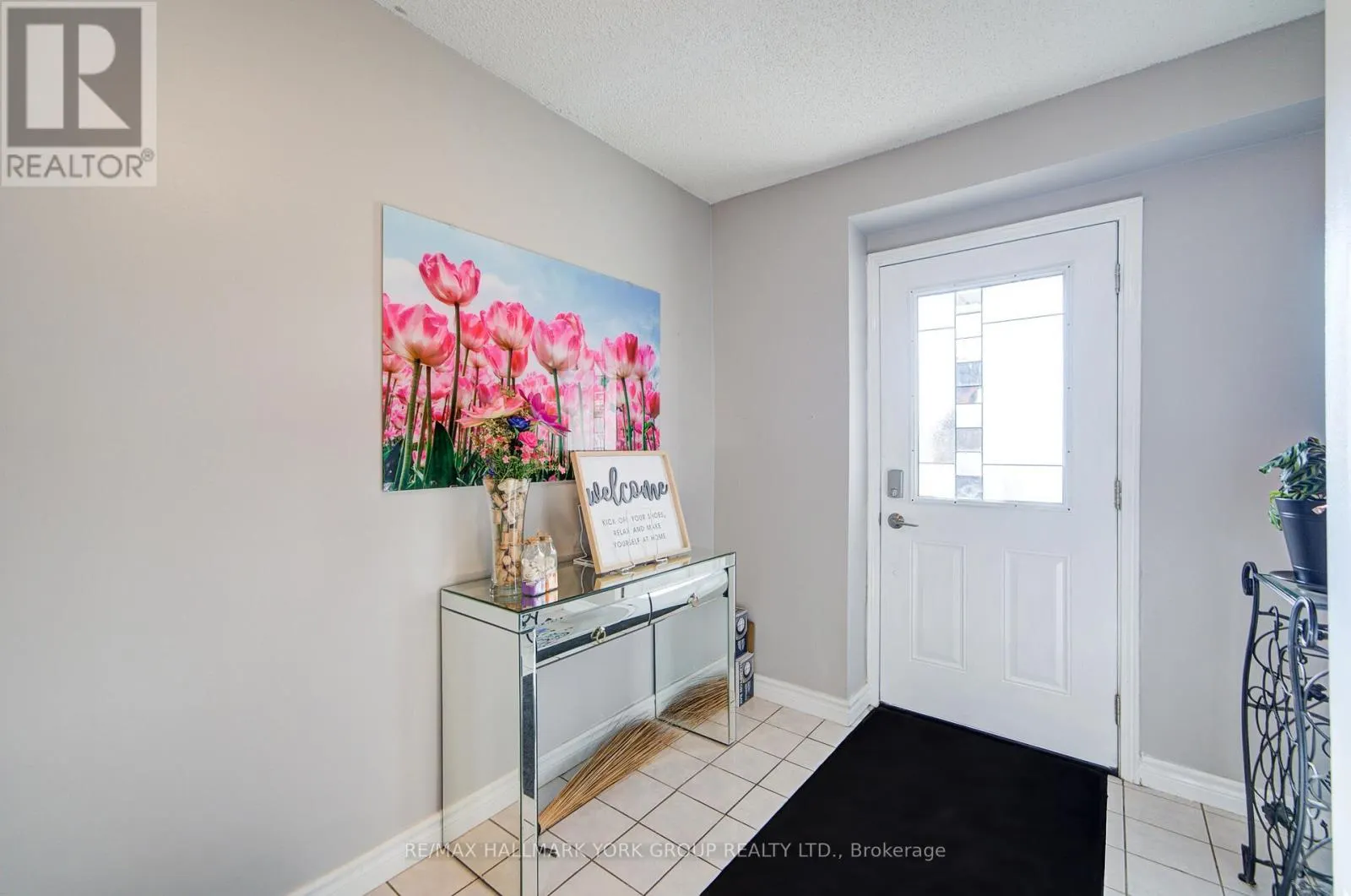 1 PARKLAWN DRIVE