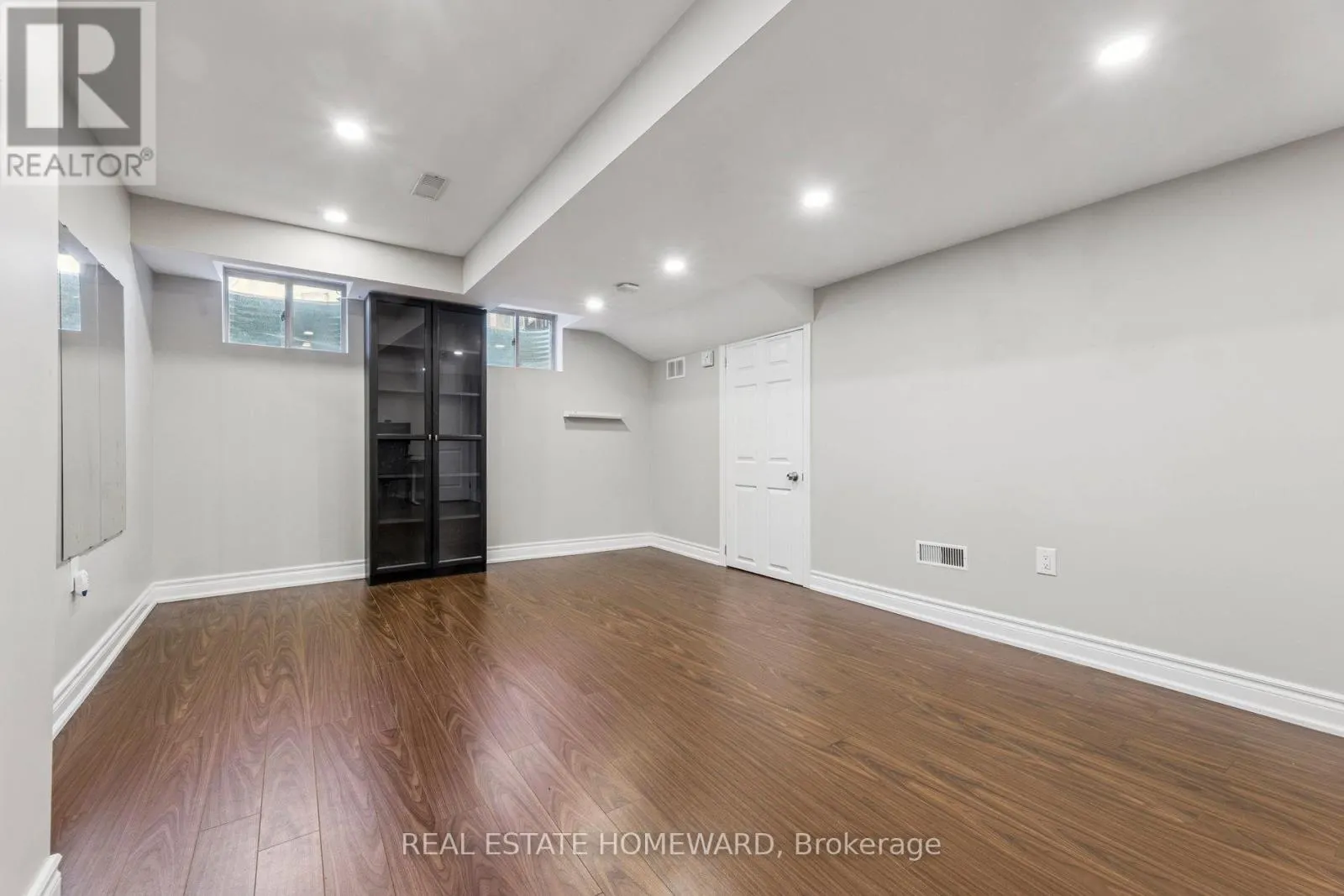 2612 CERISE MANOR
