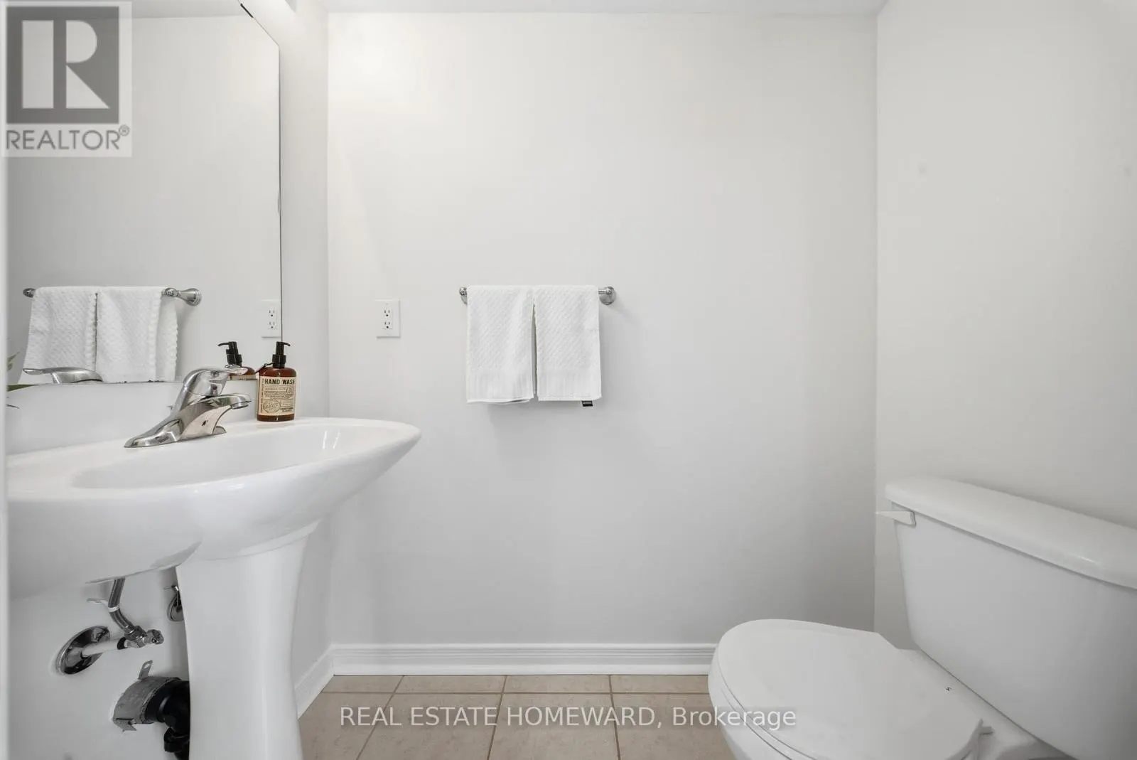 20 - 4707 KINGSTON ROAD