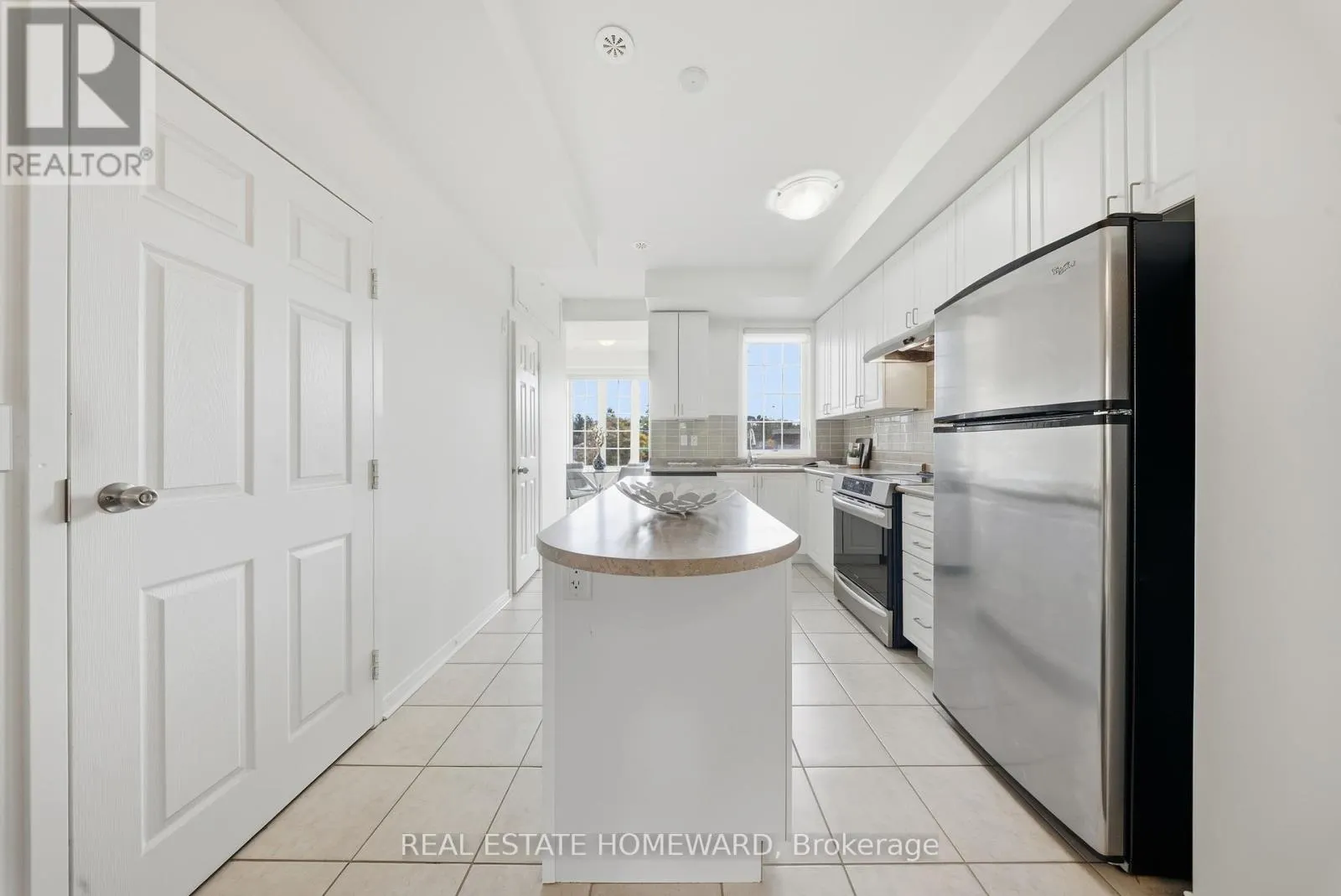 20 - 4707 KINGSTON ROAD