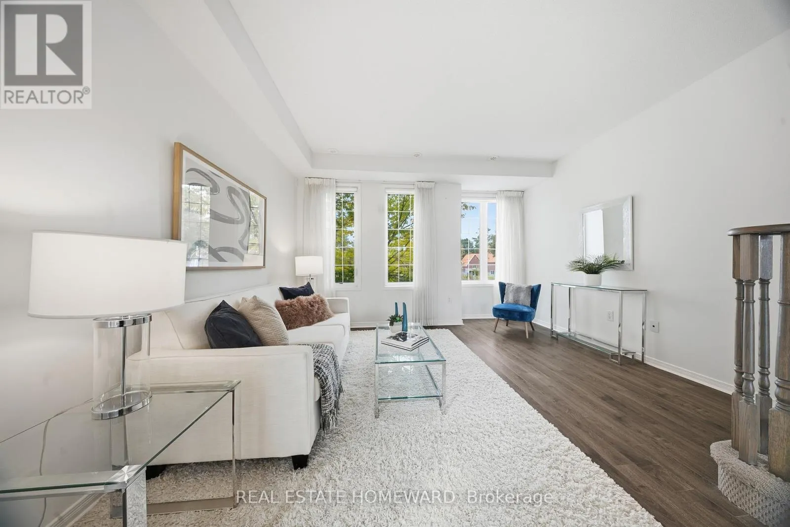 20 - 4707 KINGSTON ROAD