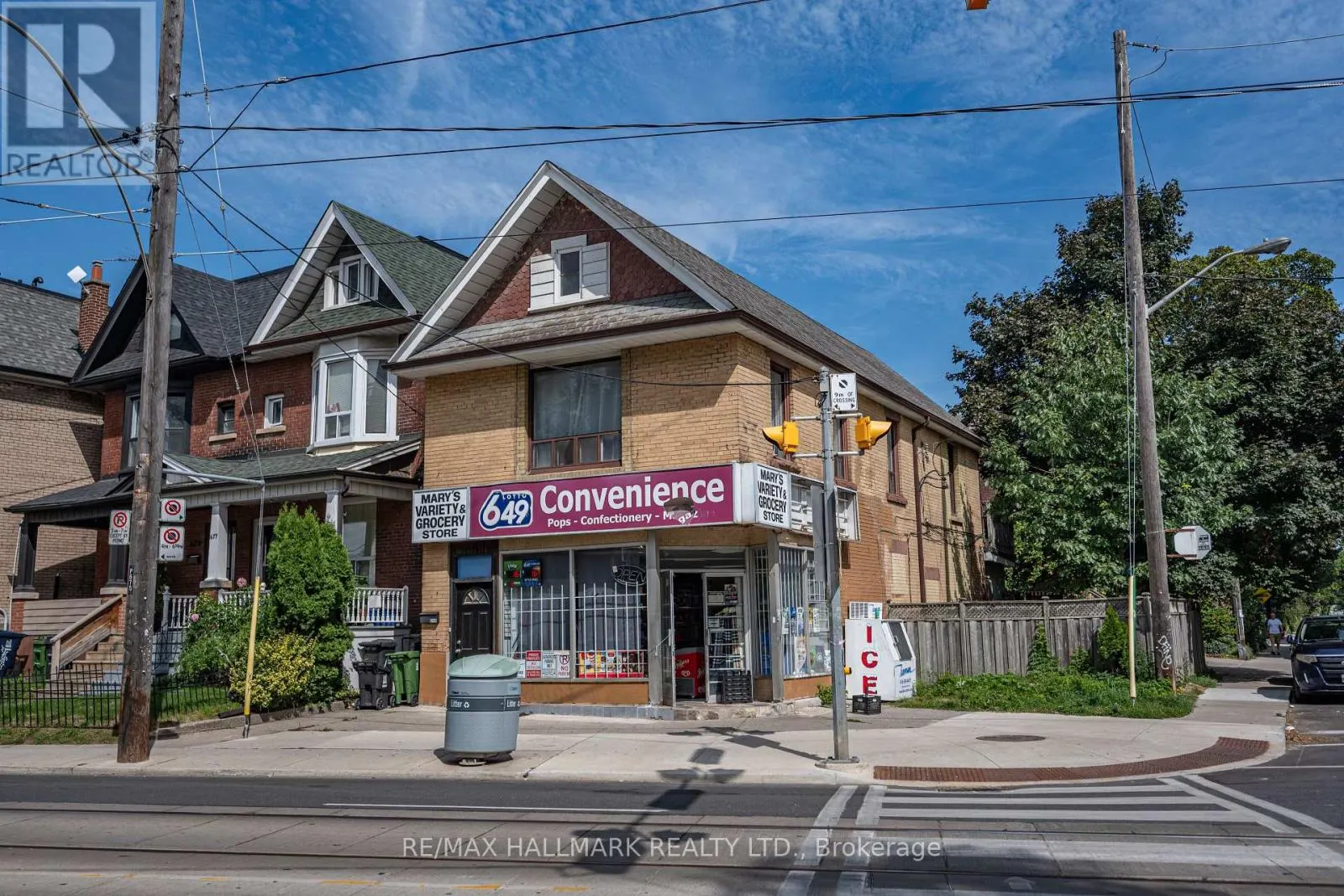 675 BROADVIEW AVENUE
