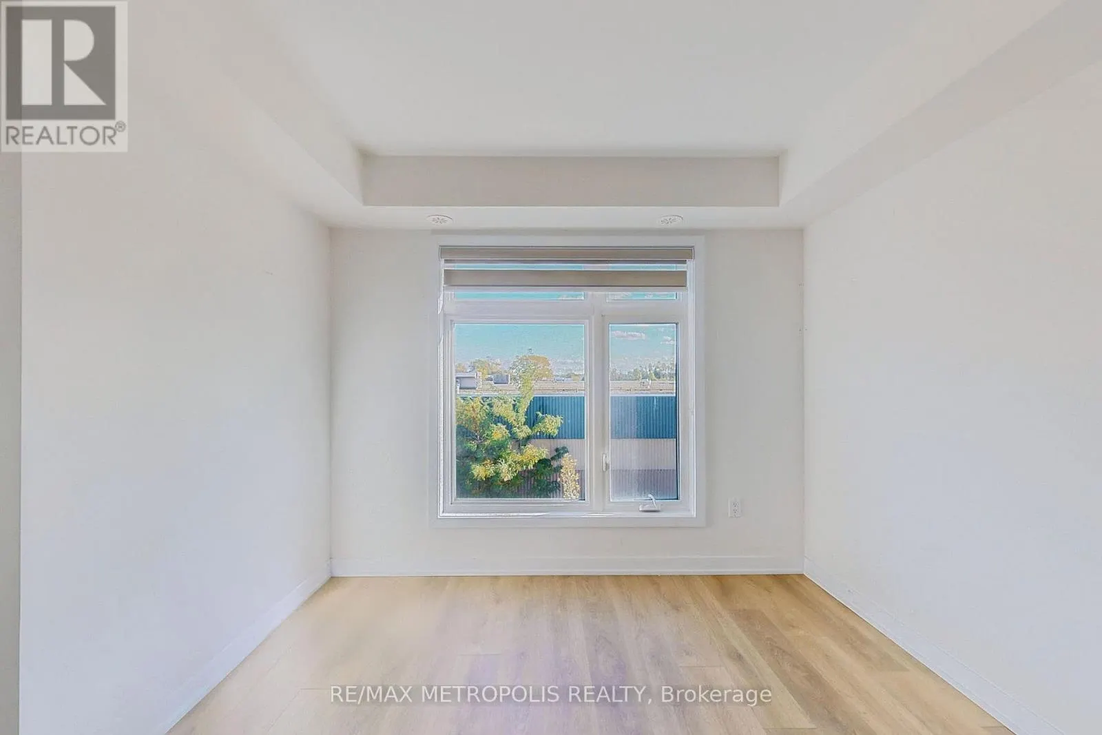 510 - 1865 PICKERING PARKWAY