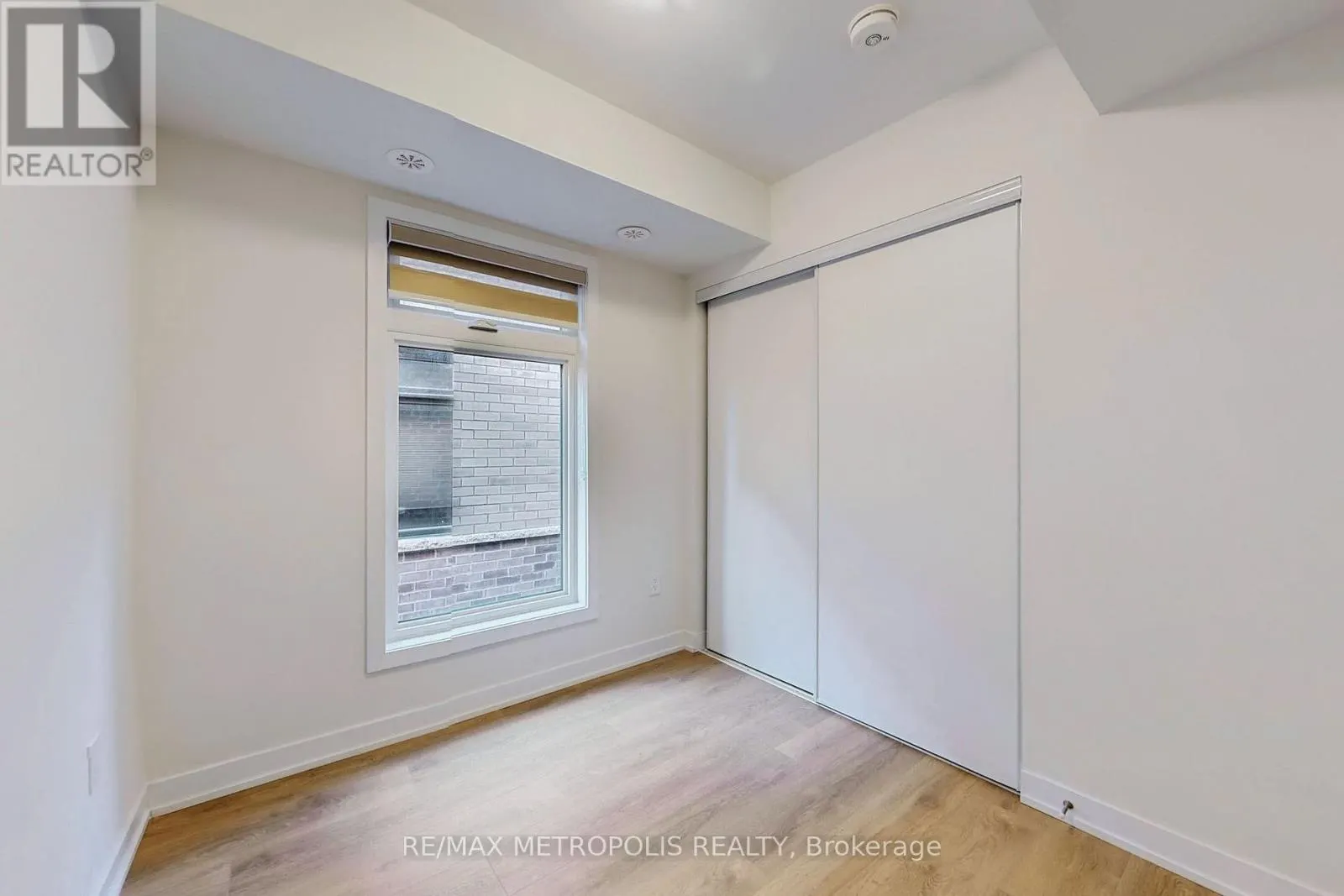 510 - 1865 PICKERING PARKWAY