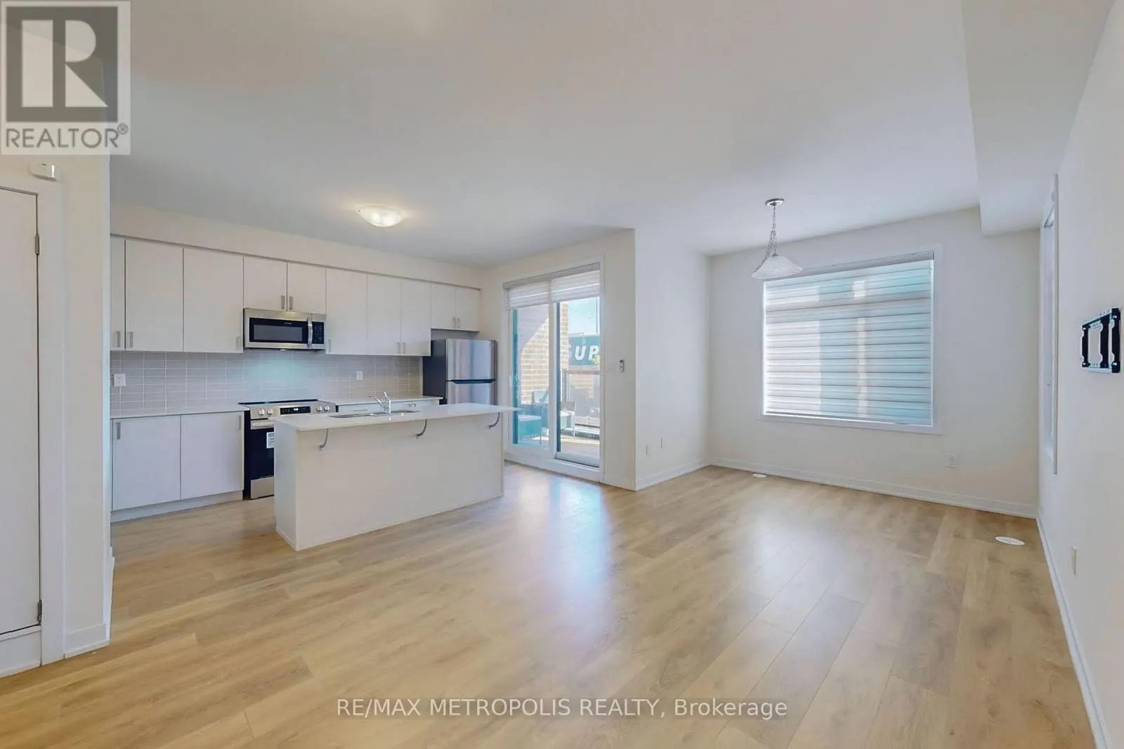 510 - 1865 PICKERING PARKWAY