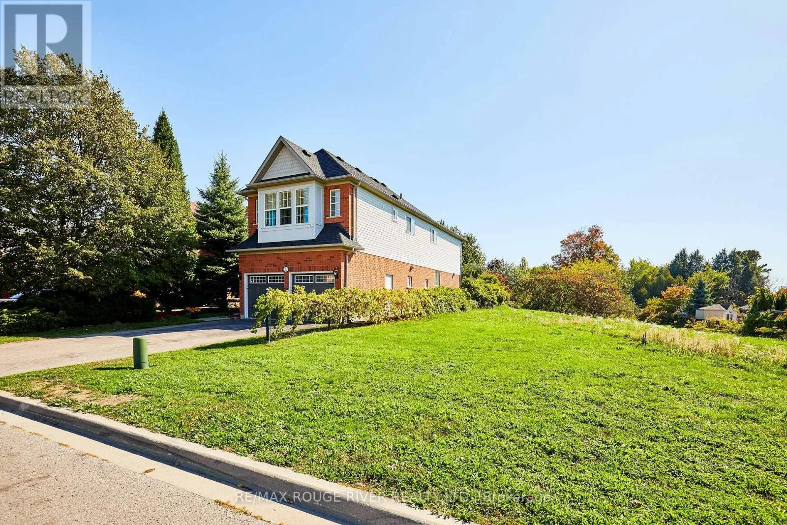 25 CONSTANCE DRIVE