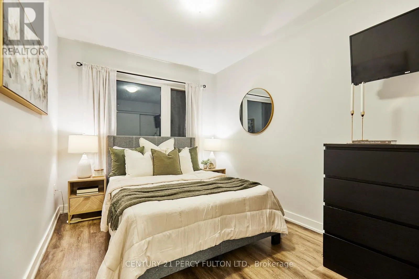 114 - 1555 KINGSTON ROAD