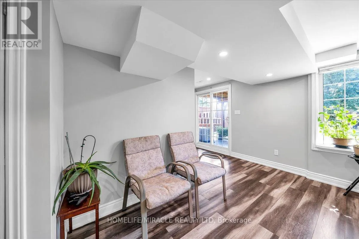 56 FAIRMEADOW PLACE