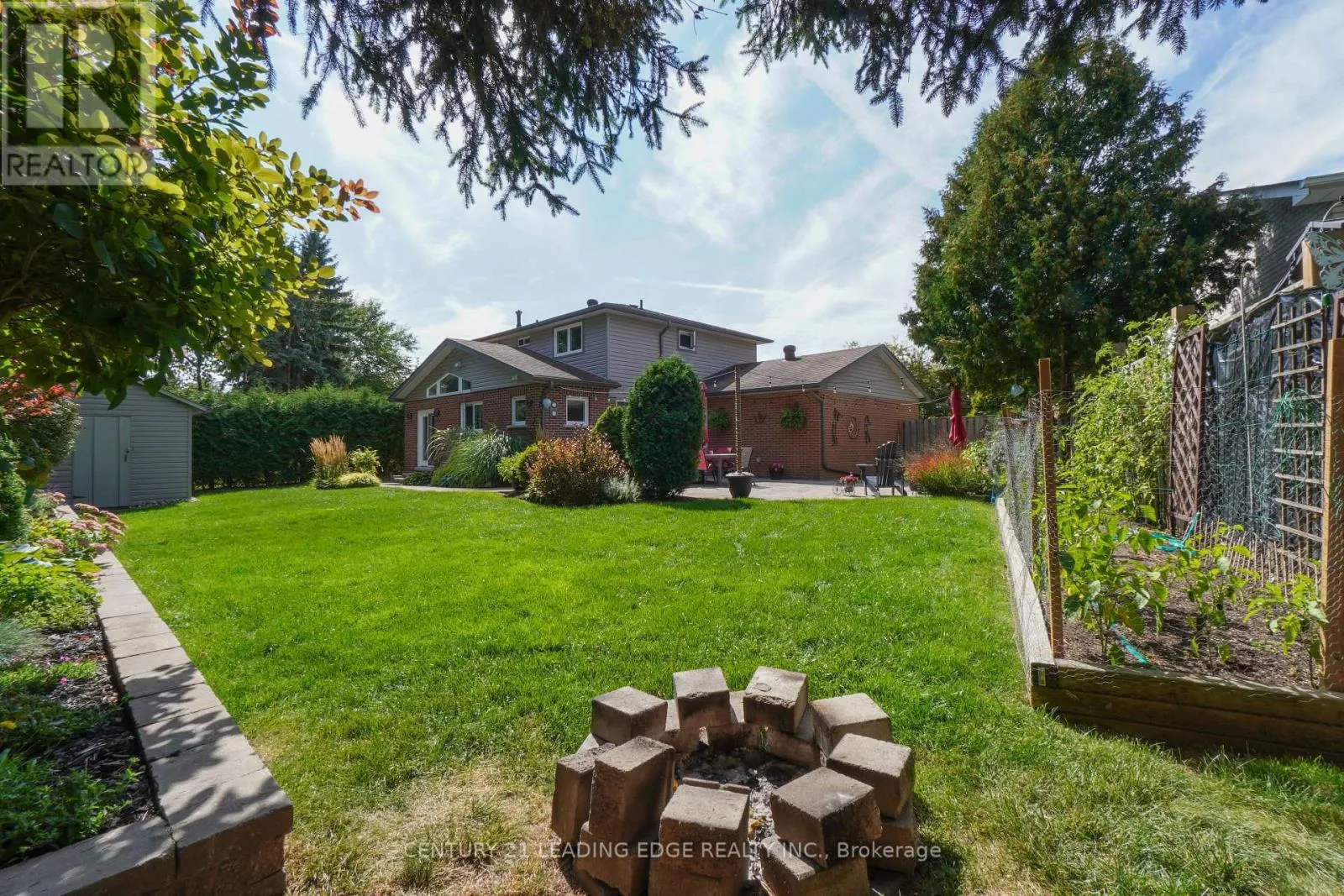 7 DINGLEY COURT