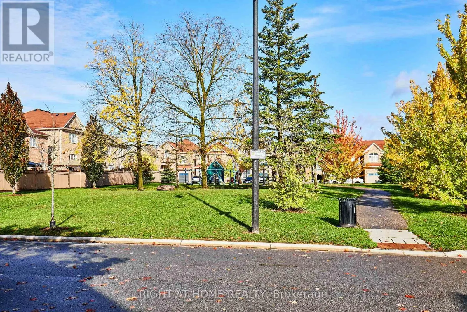 71 KEITH-WRIGHT CRESCENT