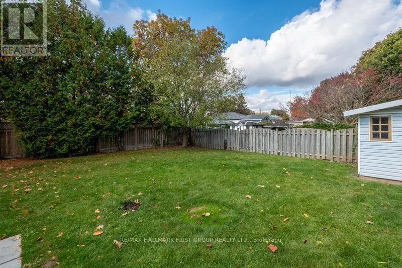1000 WARDMAN CRESCENT