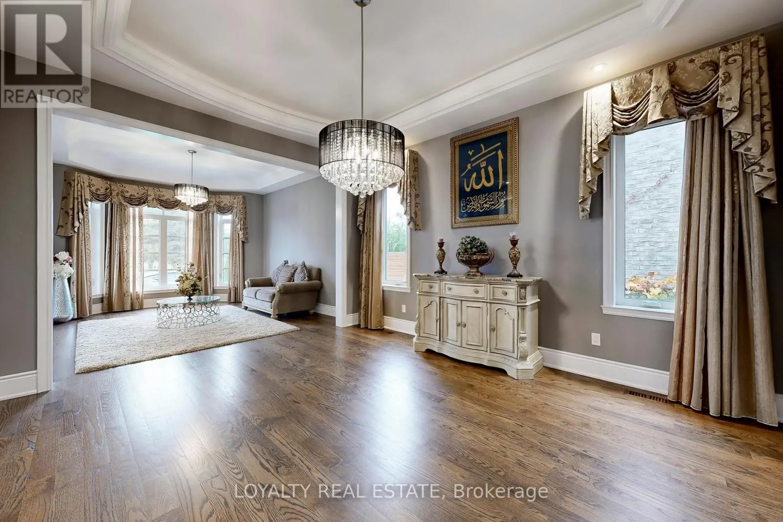 556 ROSEBANK ROAD
