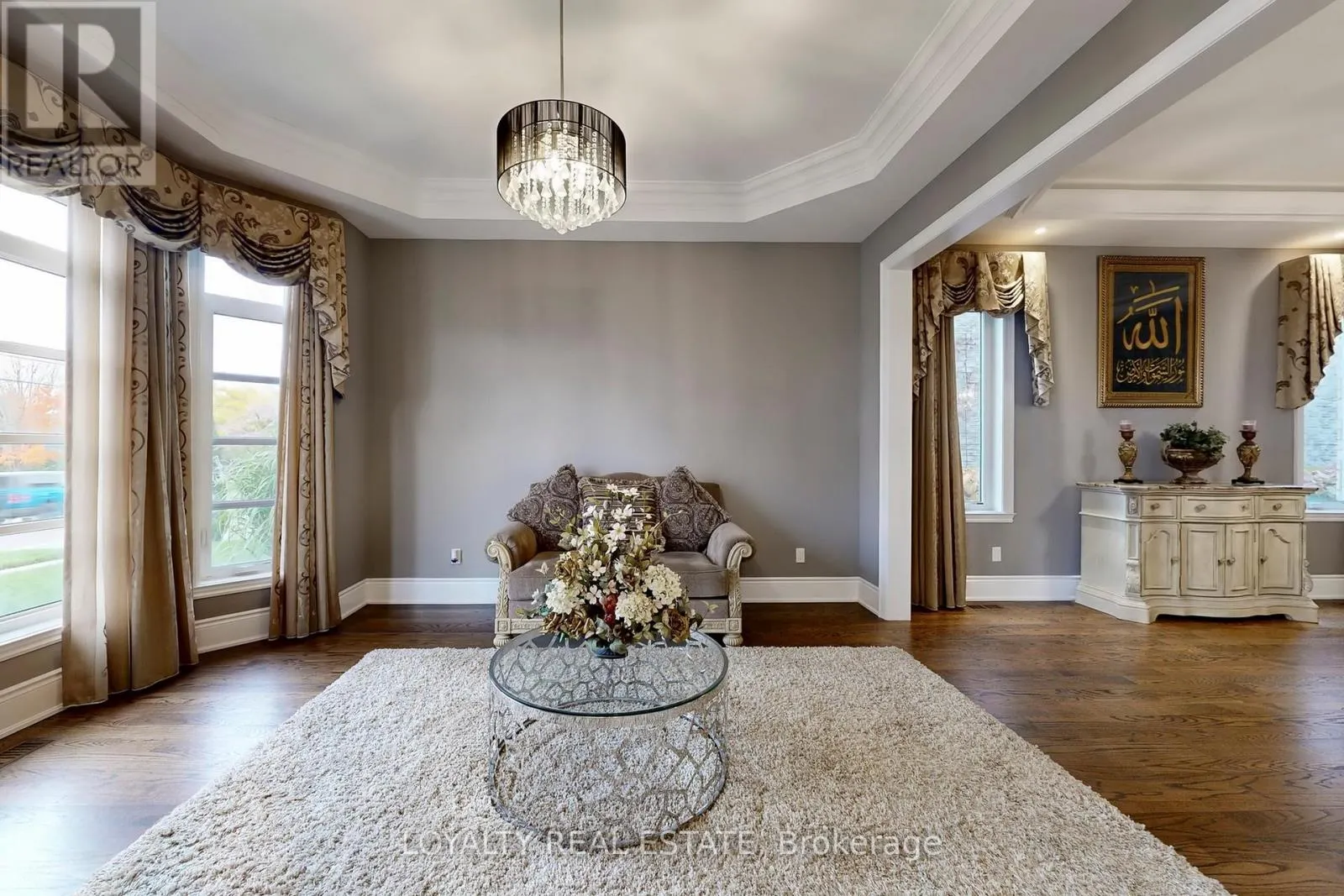 556 ROSEBANK ROAD
