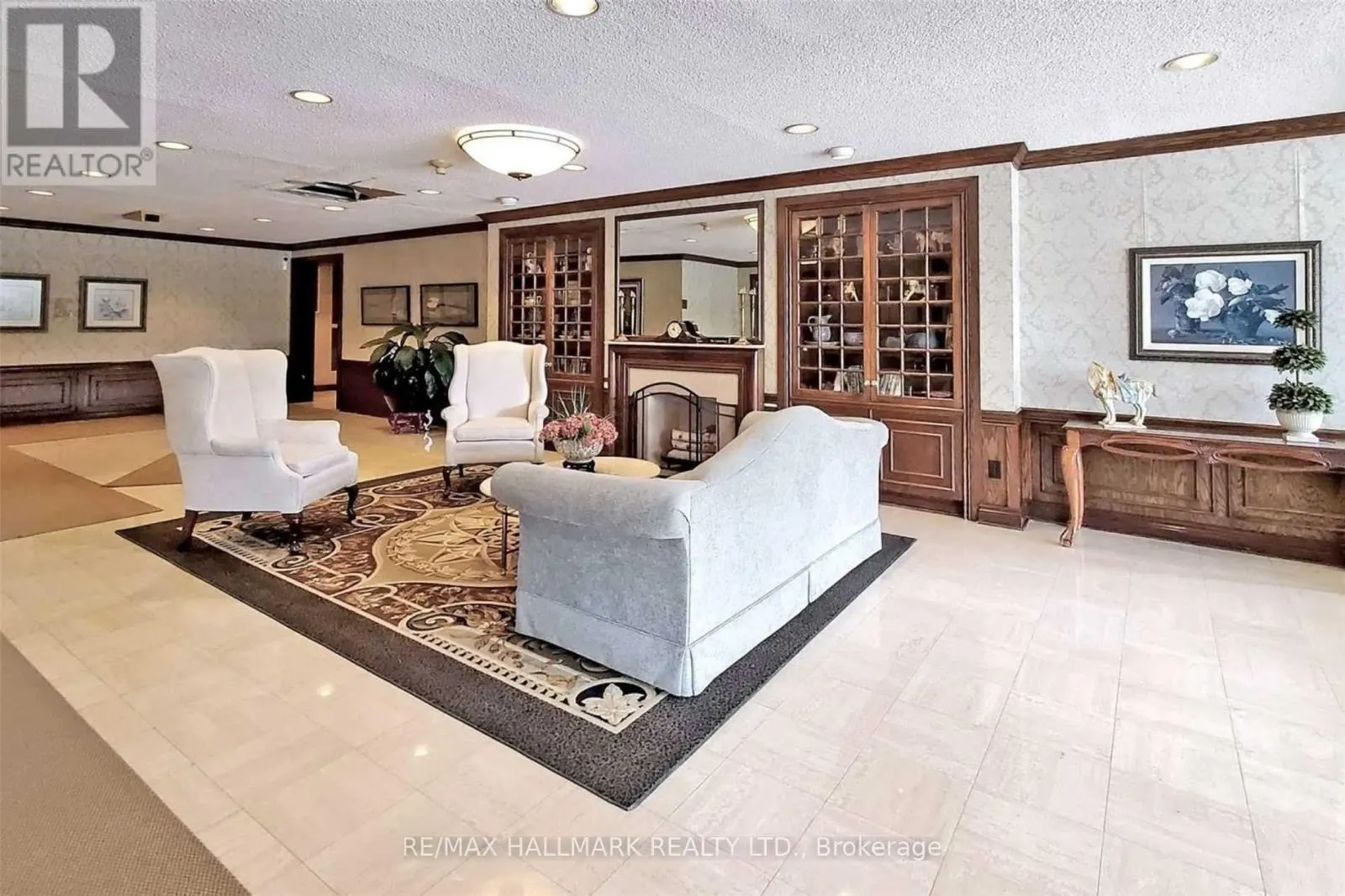 1239 - 25 BAMBURGH CIRCLE