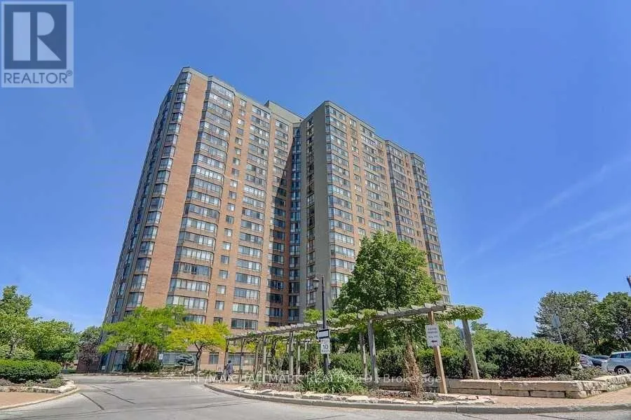 1239 - 25 BAMBURGH CIRCLE