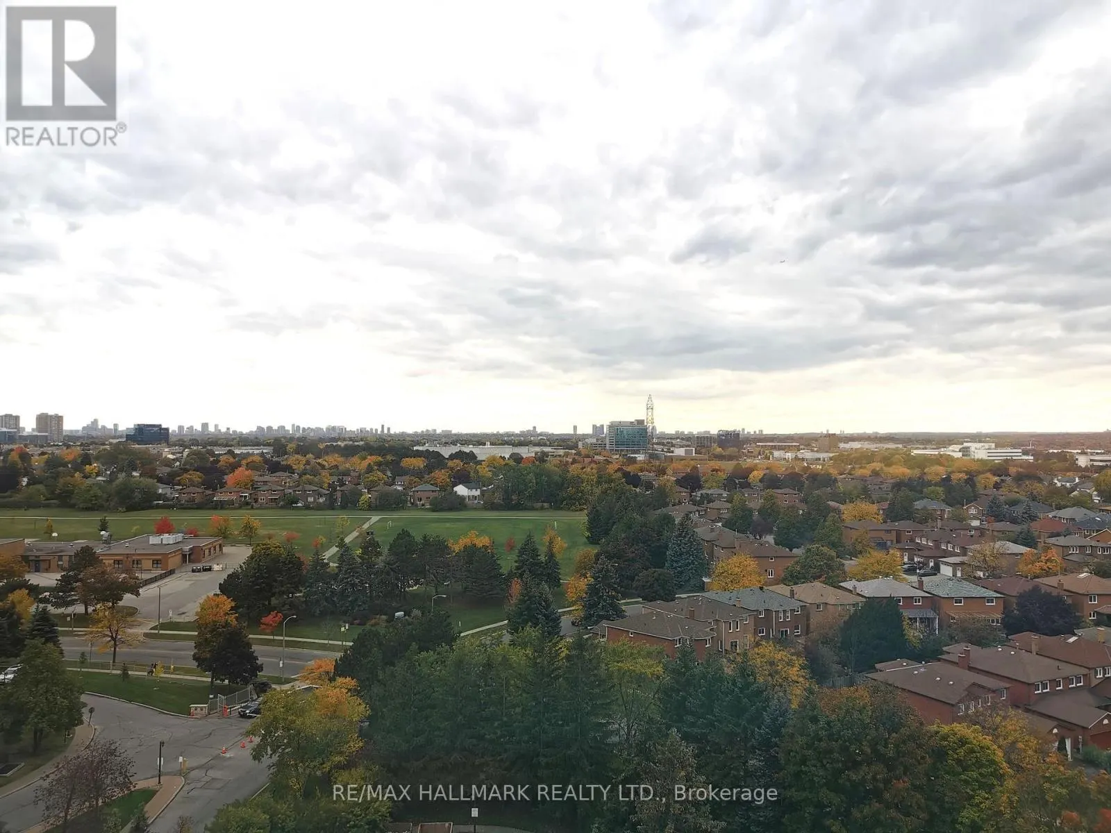 1239 - 25 BAMBURGH CIRCLE