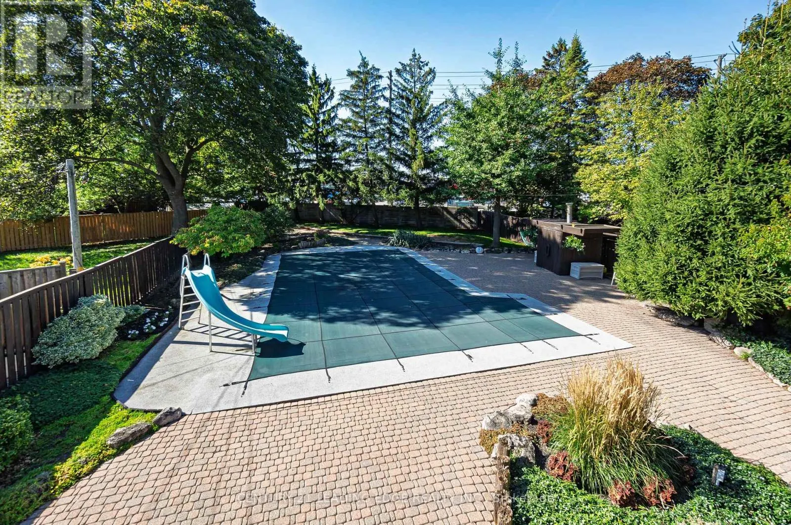 4 ROSSWOOD CRESCENT