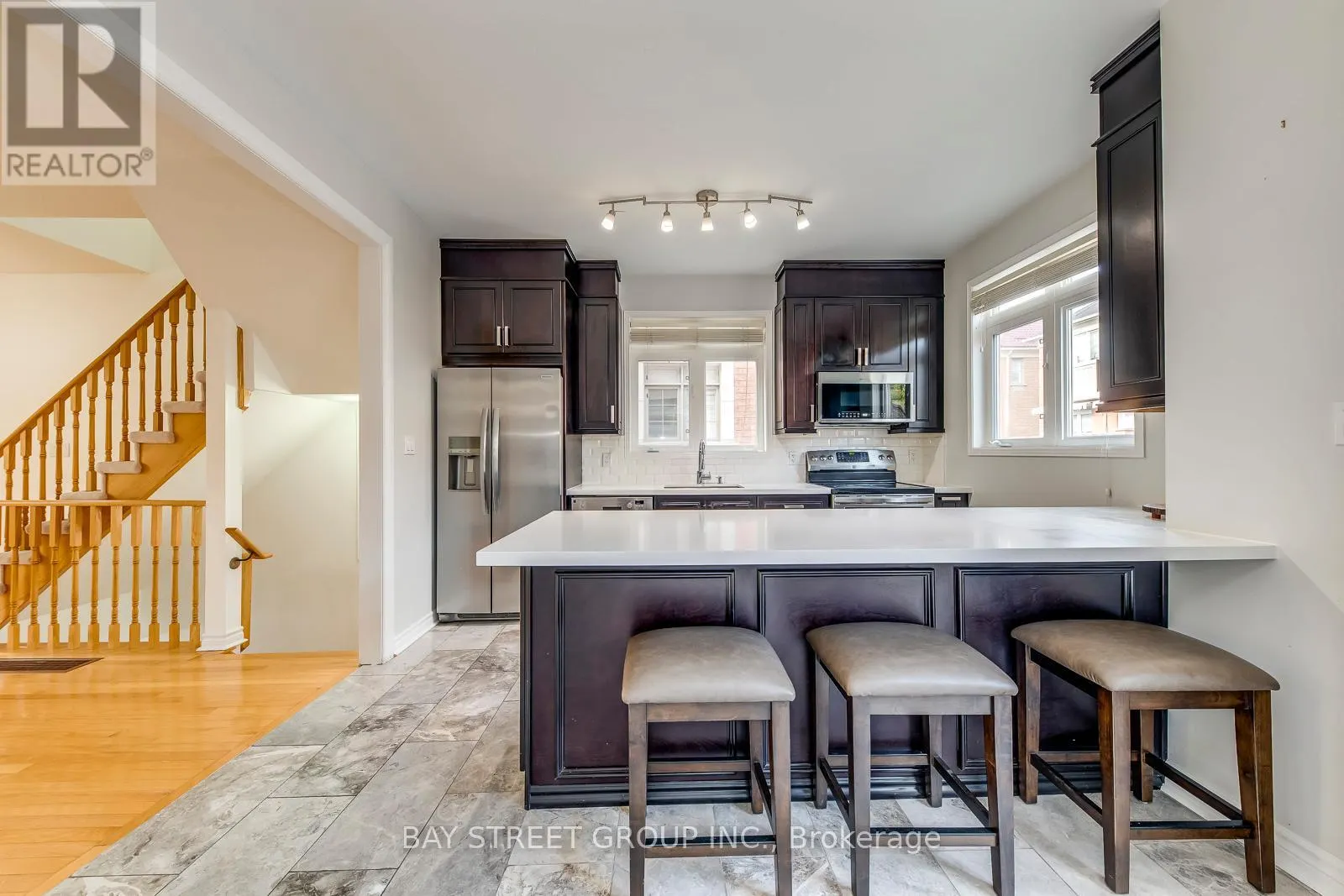 34 STAGECOACH CIRCLE
