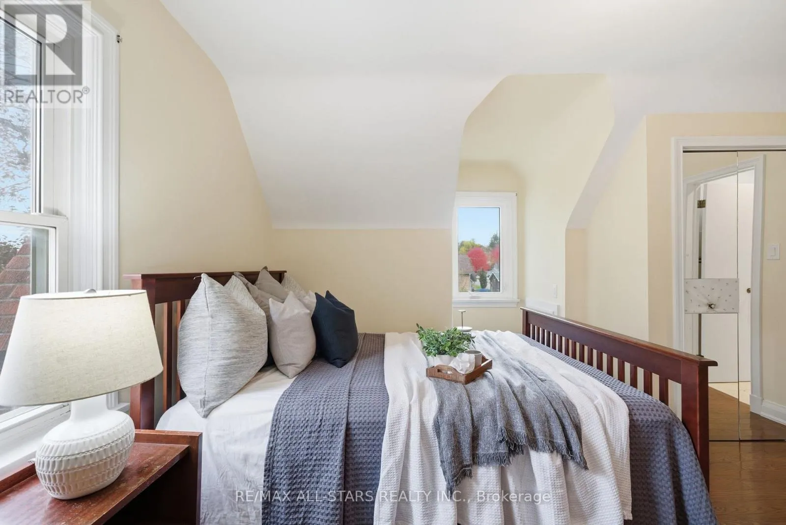 15173 SIMCOE STREET