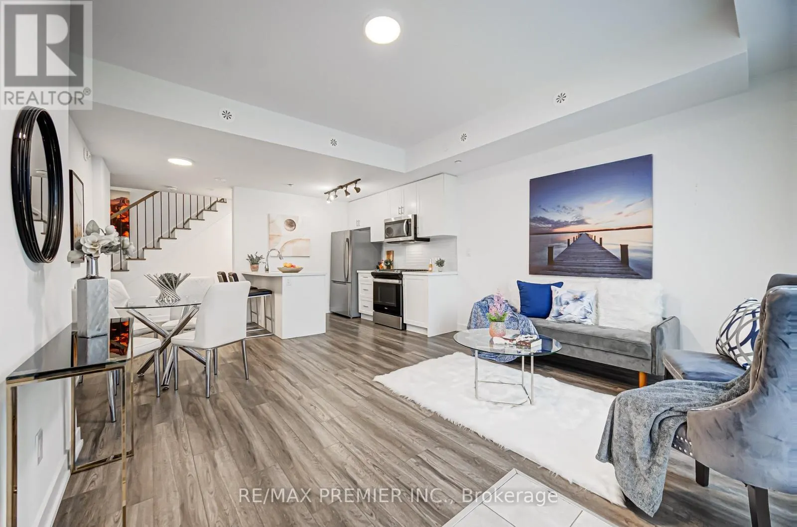 8 - 1479 O'CONNOR DRIVE