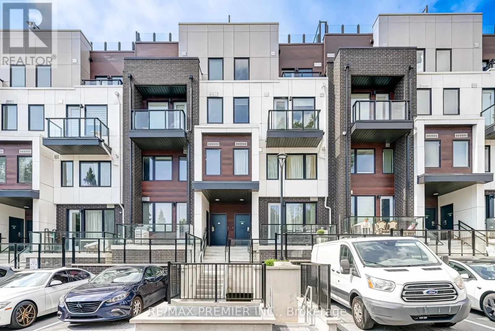 8 - 1479 O'CONNOR DRIVE