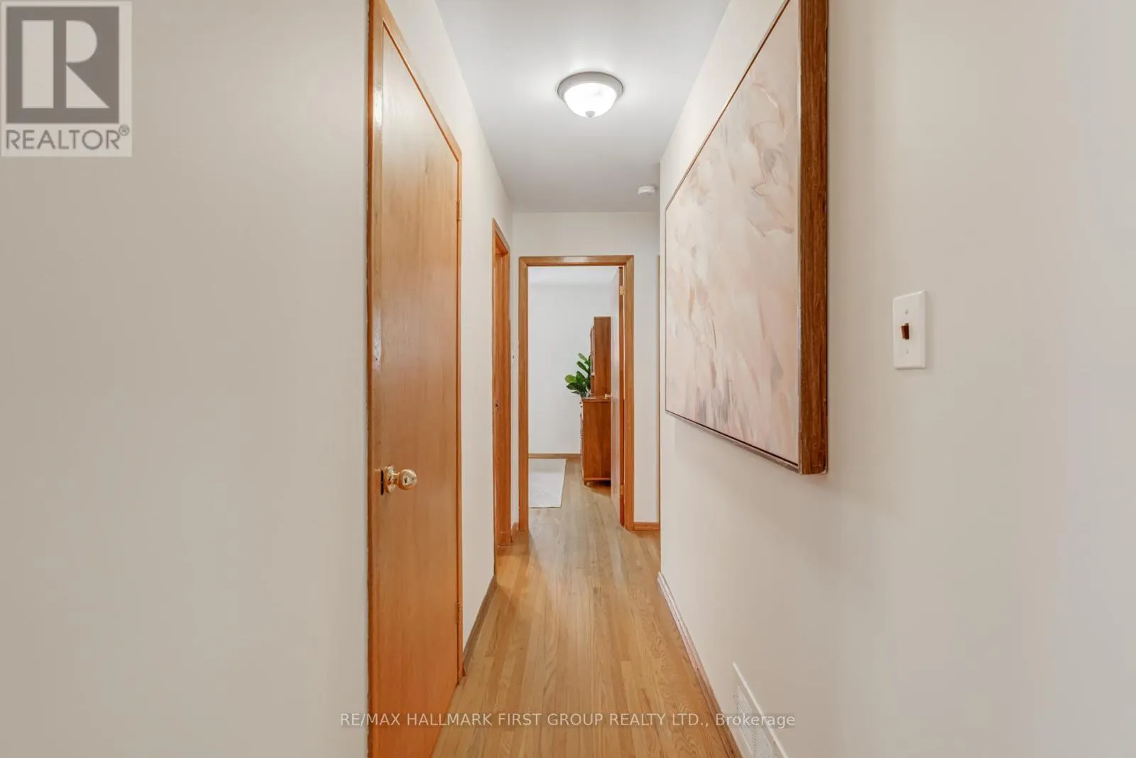 215 GUELPH STREET