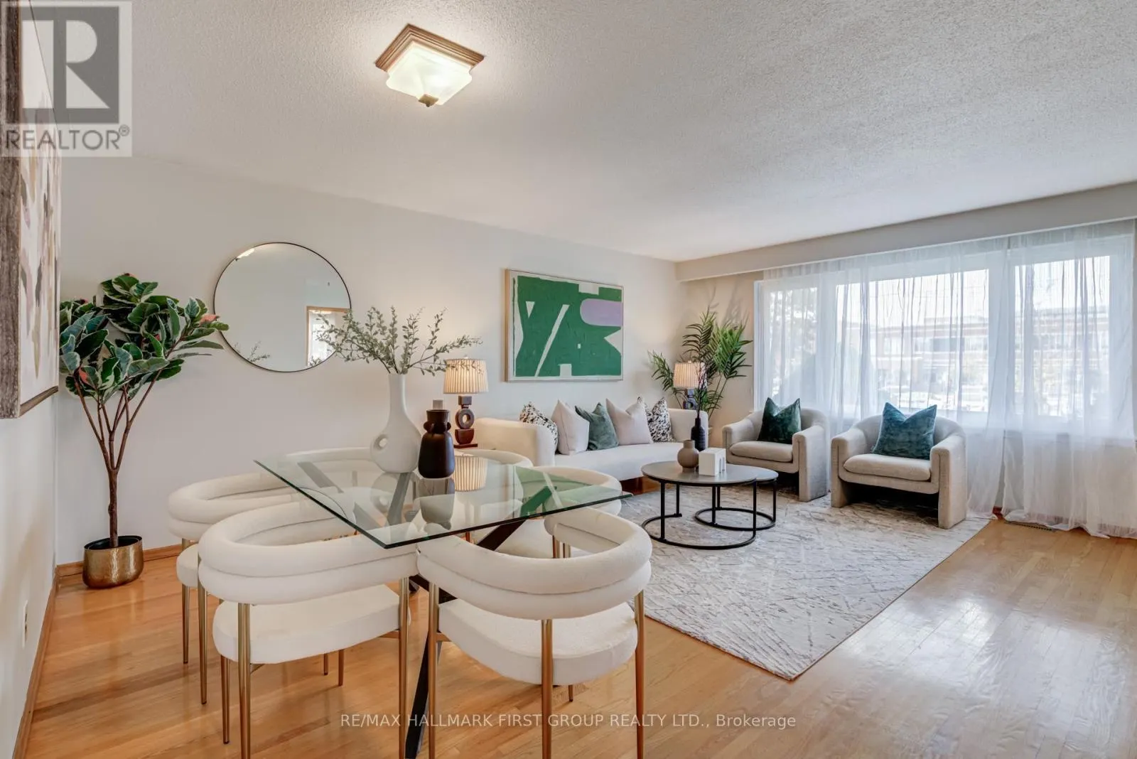 215 GUELPH STREET