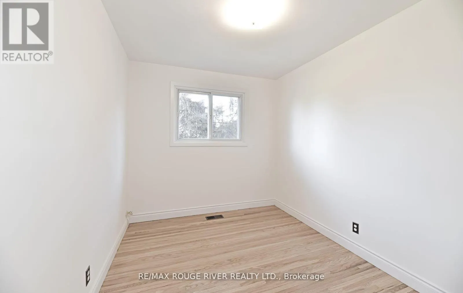 710 KINGFISHER DRIVE