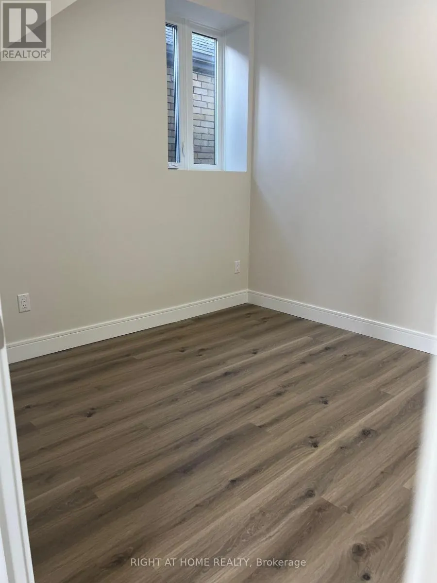 2 - 32 CADORNA AVENUE