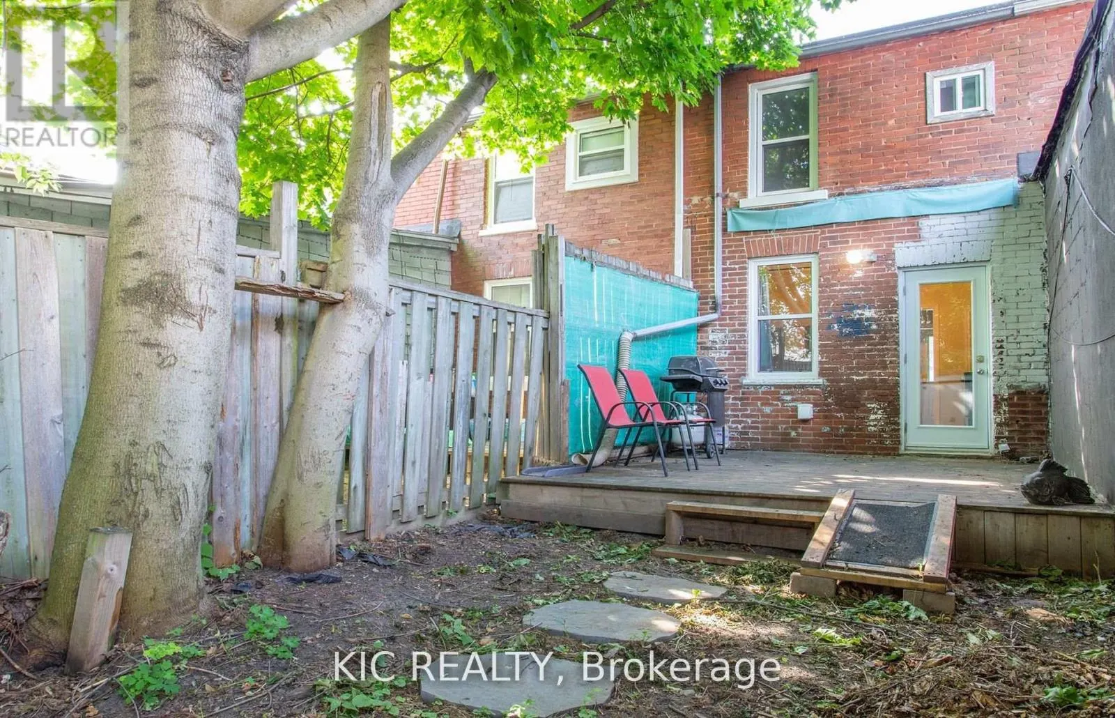 112.5 OLIVE AVENUE