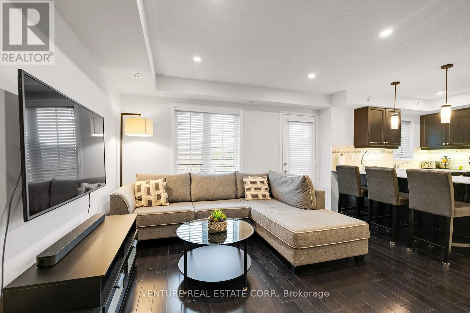 156 KINGSTON ROAD W