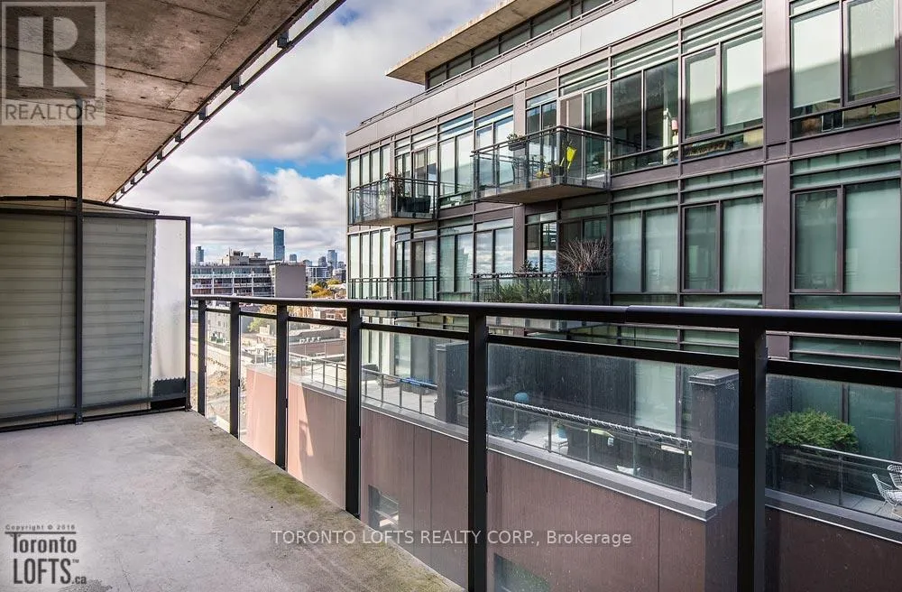 611 - 90 BROADVIEW AVENUE