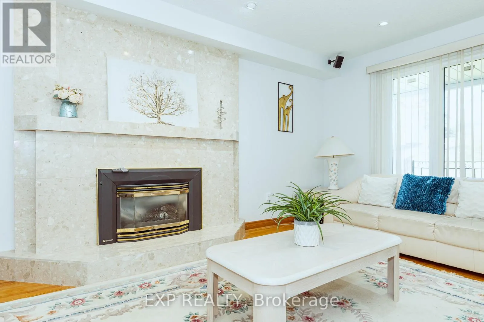 3 EMMELINE CRESCENT