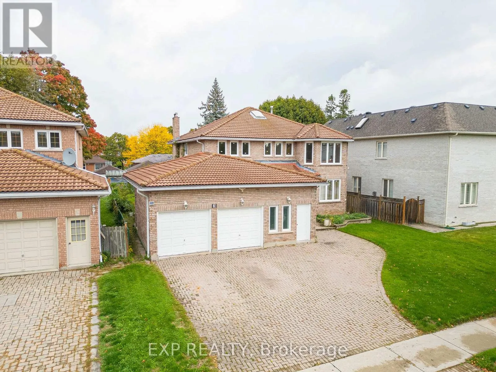 3 EMMELINE CRESCENT
