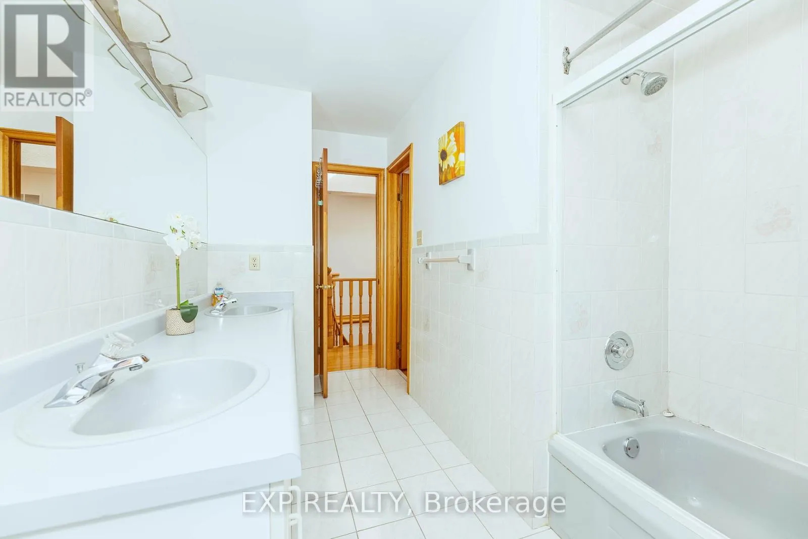 3 EMMELINE CRESCENT