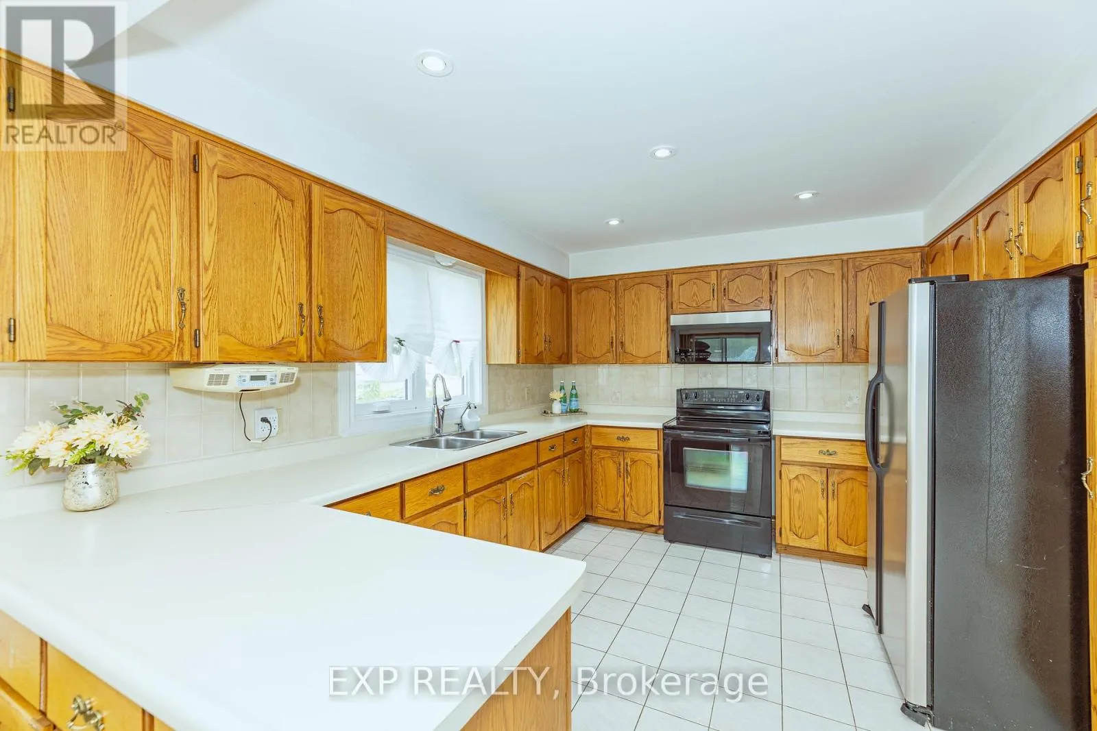 3 EMMELINE CRESCENT