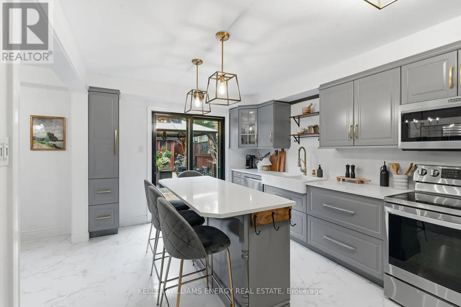 99 BONNYCASTLE DRIVE