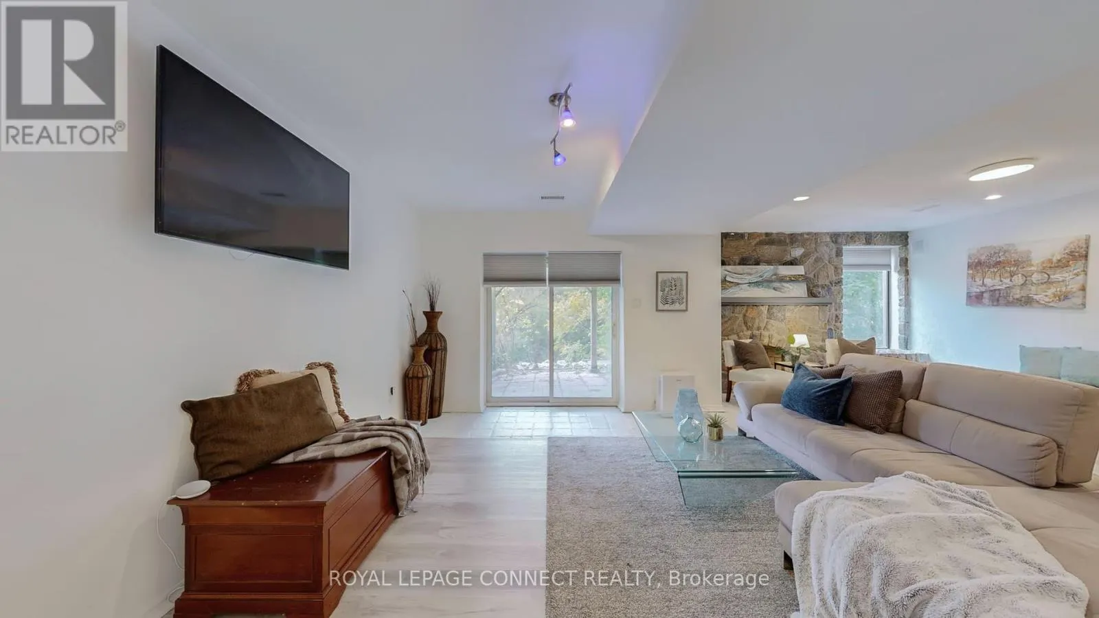 1406 OLD FOREST ROAD