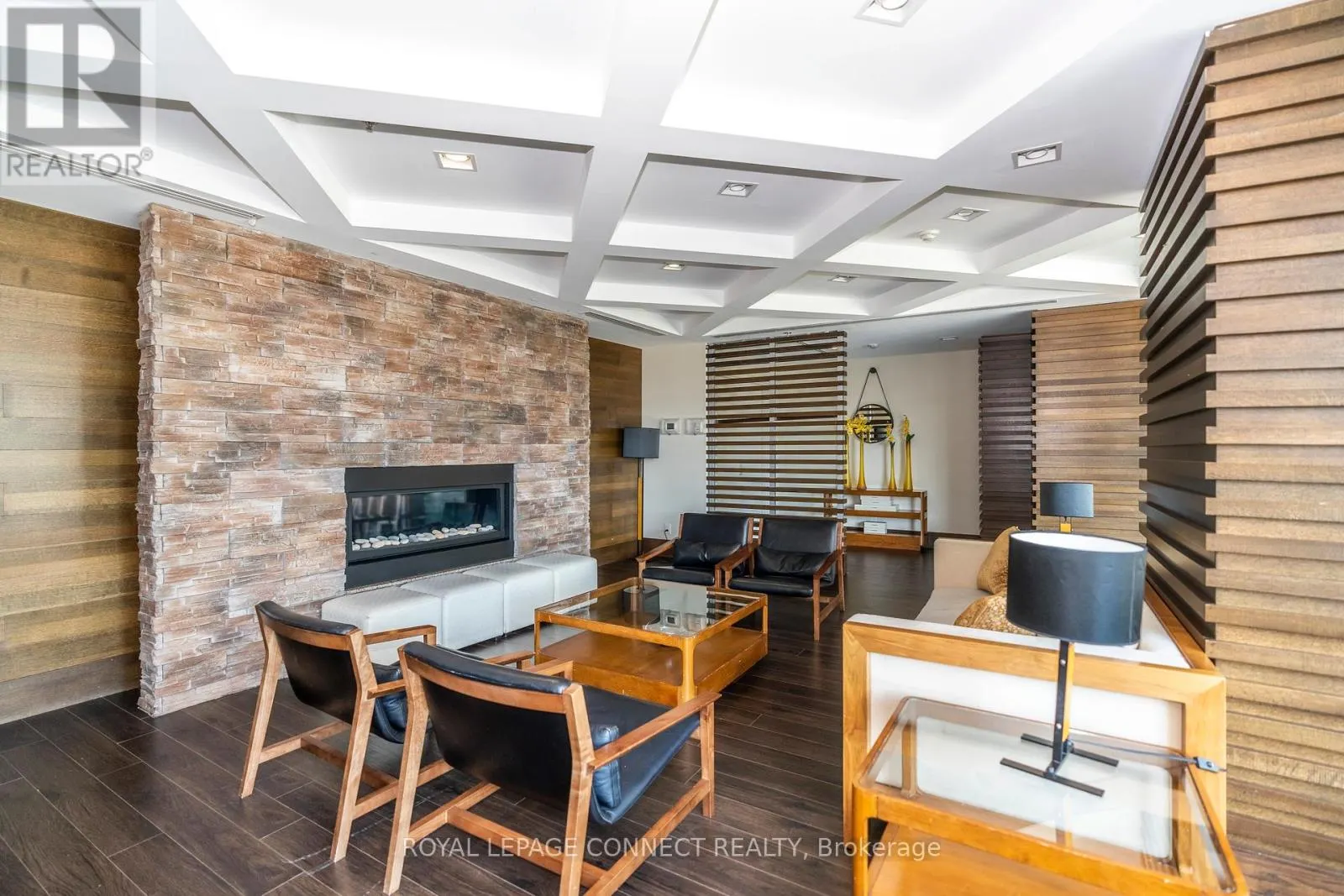 1204 - 1235 BAYLY STREET