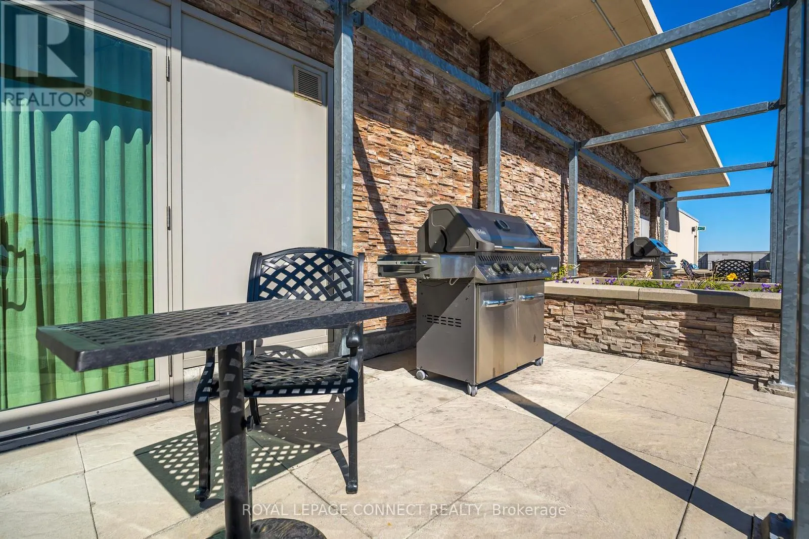 1204 - 1235 BAYLY STREET