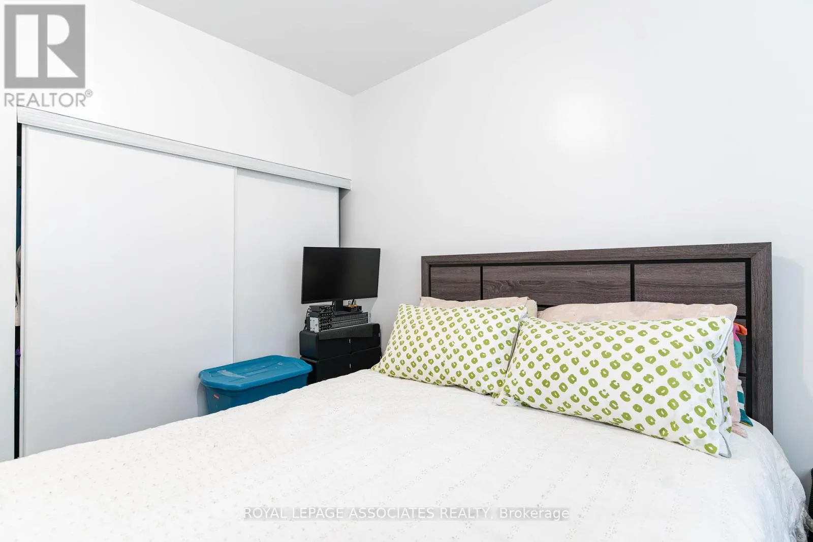 1K - 6 ROSEBANK DRIVE